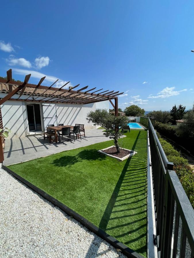 Villa Avec Piscine Cuers Eksteriør bilde